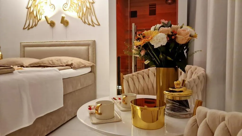 Apartament Gold Sauna&Jacuzzi Kolobrzeg Daire
